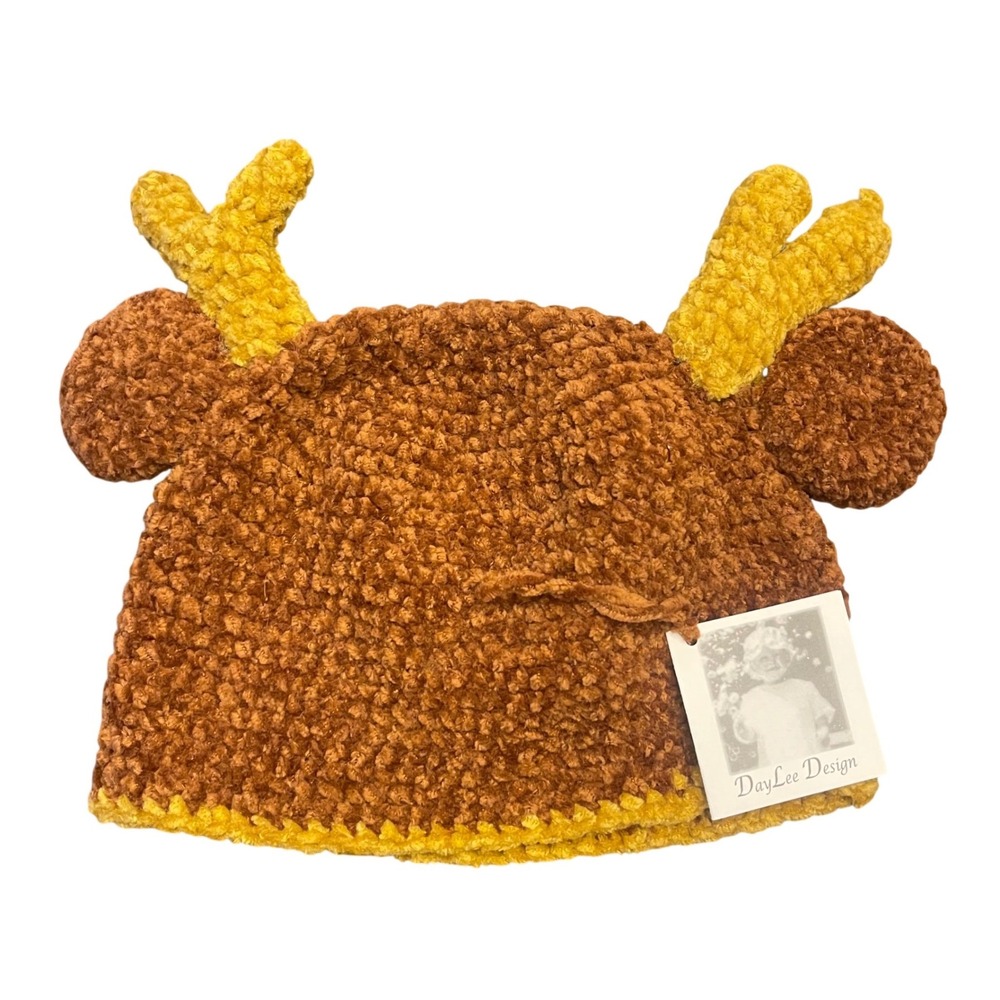 DayLee Design Reindeer Beanie Baby 0-6M Brown Woodland Animal Crochet Antler Hat